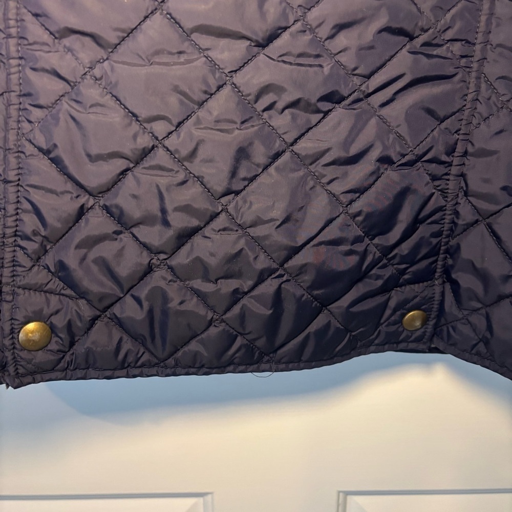 Harvey & Jones Navy Lightweight Quilted Jacket - Picture 8 of 11